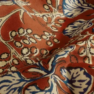 Batik poplin voile katoen stof, bladprint, steenrood/zand/jeansblauw. Y656