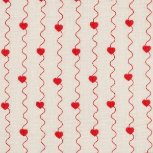 Double gauze gestepte stof, hartjes, offwhite/rood. P494