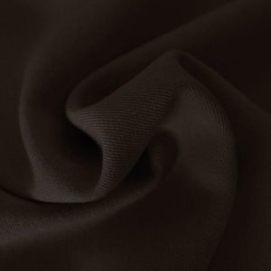 Gabardine stof, effen donkerbruin. NC100