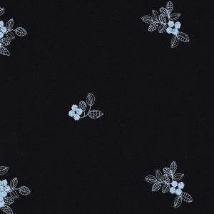 Katoen voile stof, geborduurde bloemetjes, donkerblauw/lichtblauw. P517