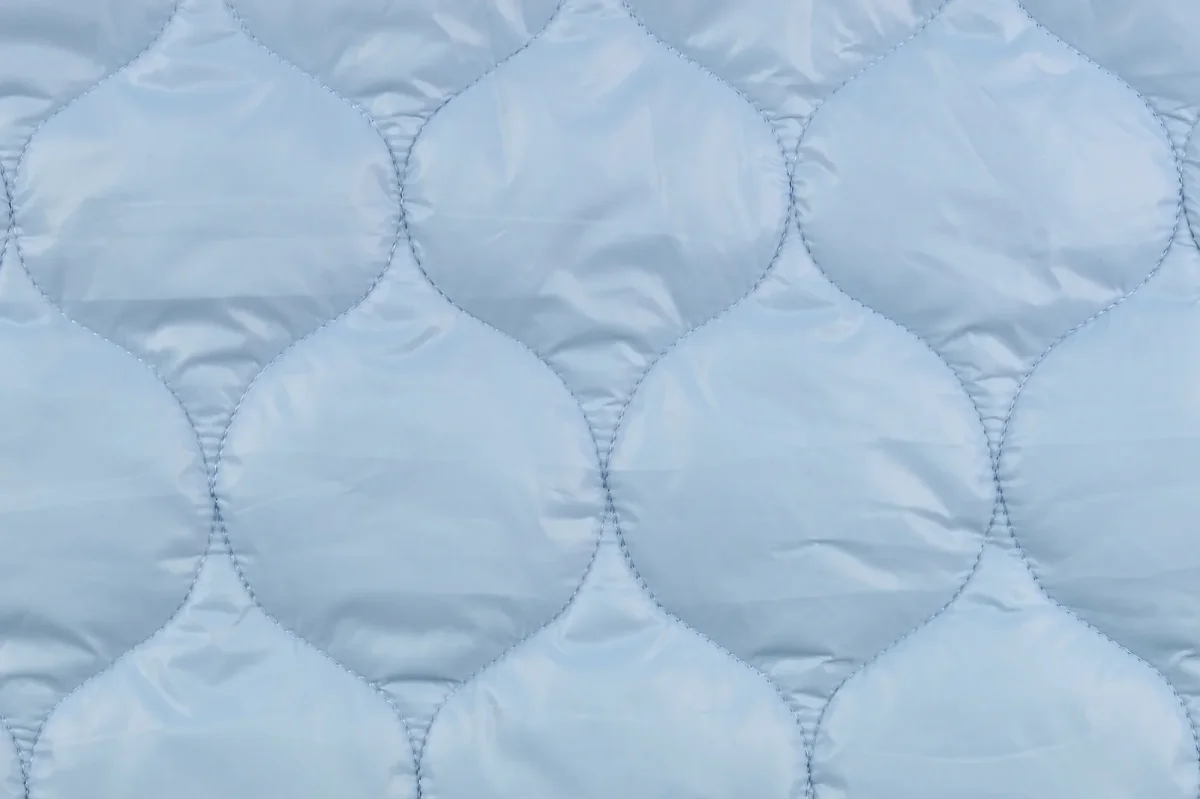 Gestepte stof, retro motief, lichtblauw. Y363 - Afbeelding 2