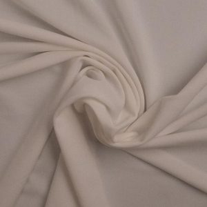 Travelstof, zware kwaliteit, soepelvallend, offwhite. HV020