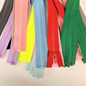 Bloktand rits deelbaar, diverse maten en 15 kleuren.