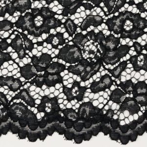 Kant stof, bloem motief, zwart. VK001