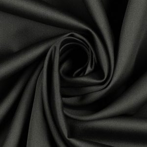 Poplin satijn stof, soepel vallend, donkergroen. PS033