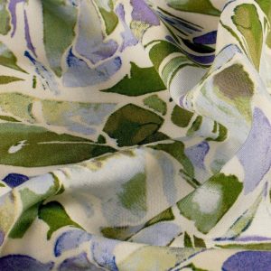 Viscose poplin stof, digitale bloemenprint, groen/beige/paars. P292