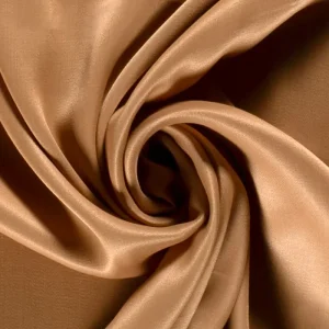 Viscose satijn stof, soepel vallend, lichtbruin. Y212