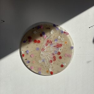 Inspire to grow (1.3 KG recycled plastic)